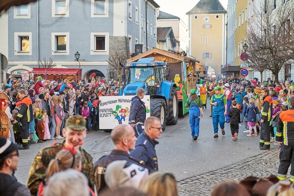 fasching-laufen-23-02-21-16-39-40