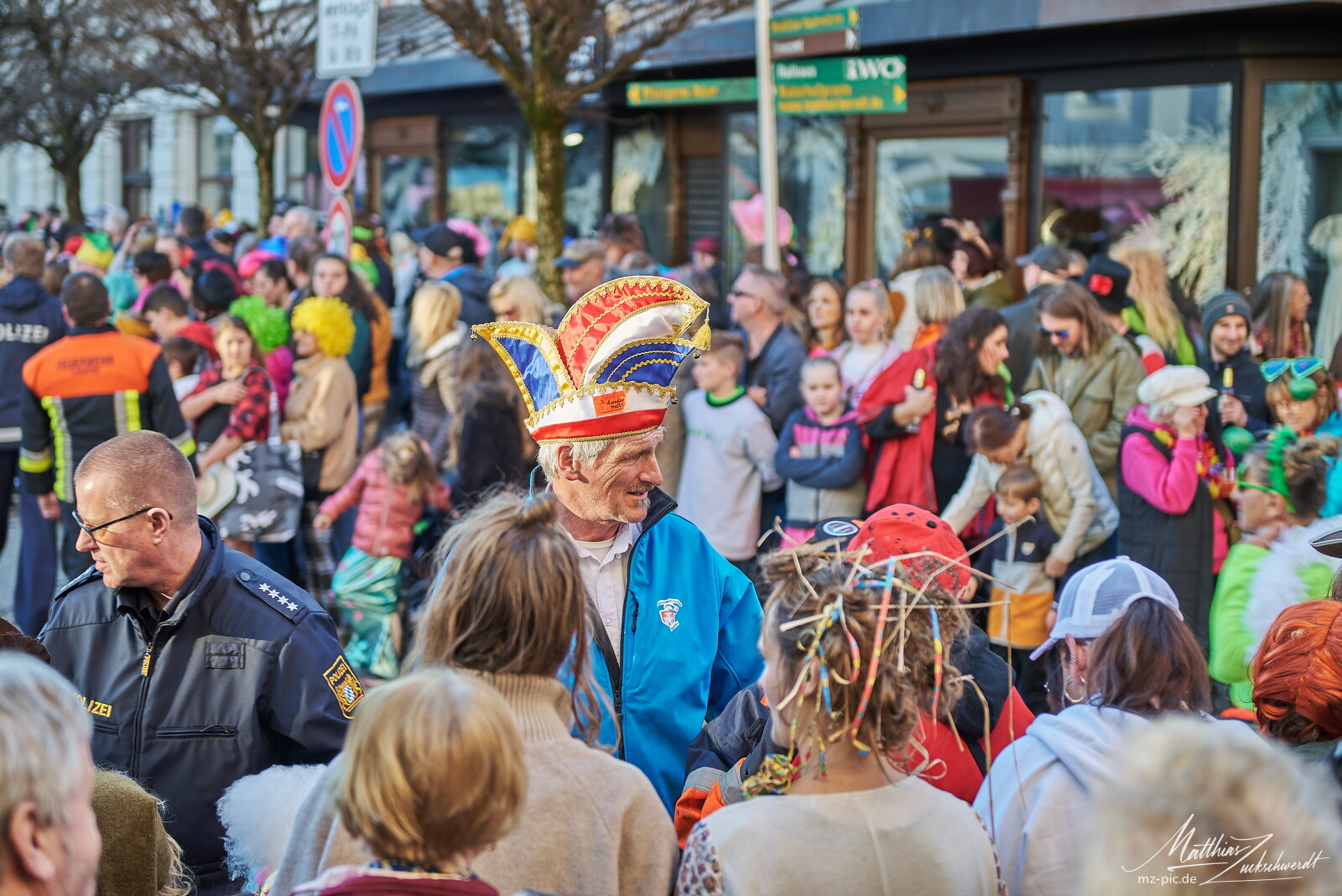 fasching-laufen-23-02-21-16-30-25.jpg