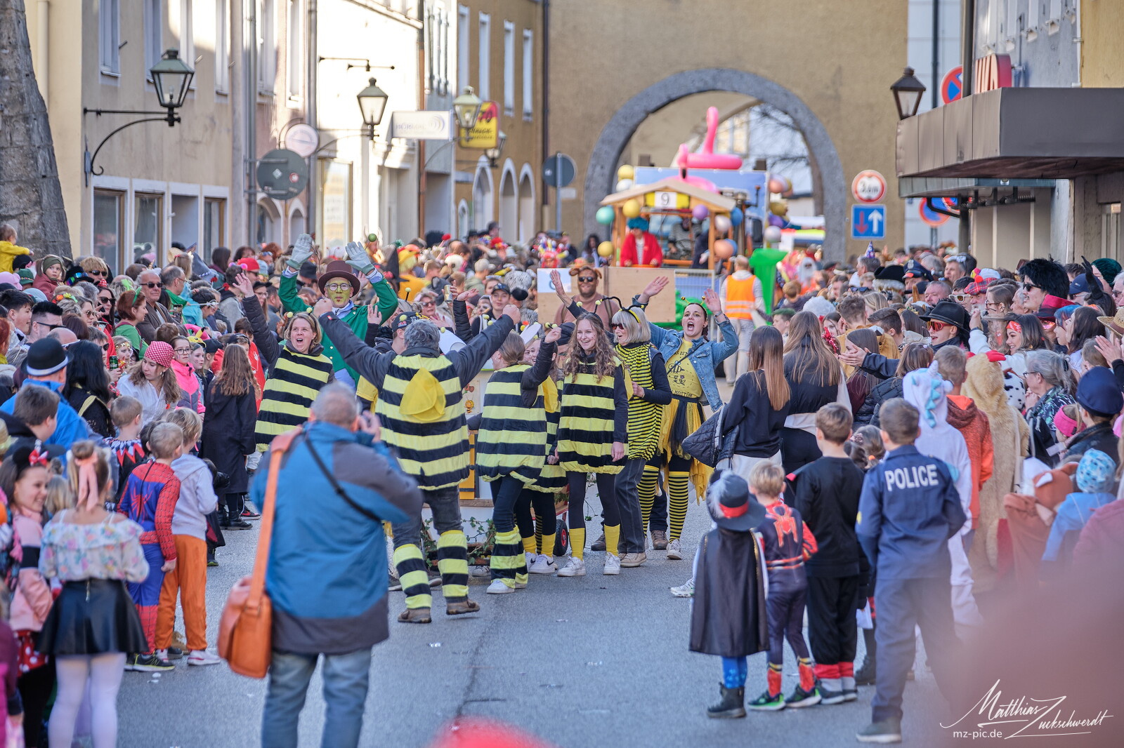fasching-laufen-23-02-21-15-29-19.jpg