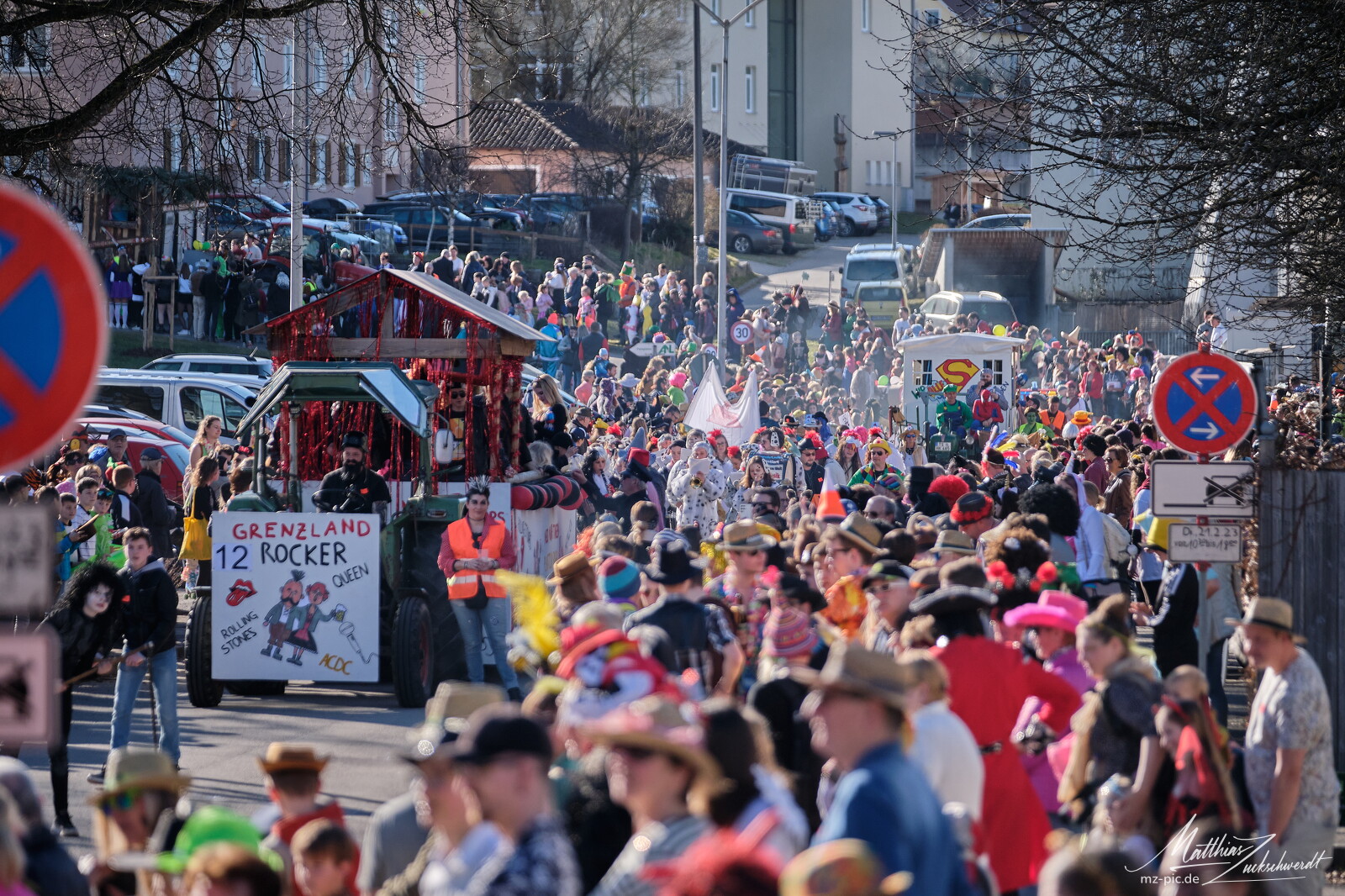 fasching-laufen-23-02-21-14-57-01.jpg