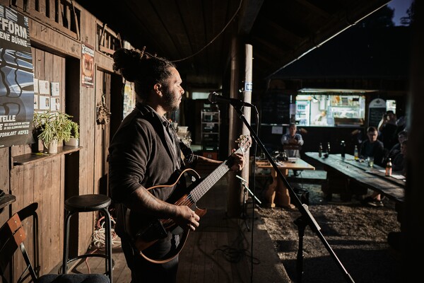 zf53-22-07-27-21-19-25