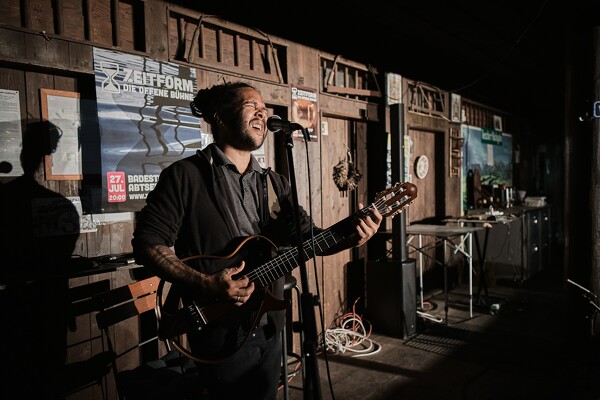 zf53-22-07-27-21-19-40