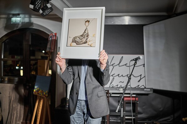 zf60-23-03-29-19-18-23