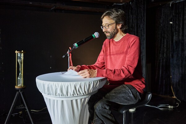 zf61-23-04-26-21-17-44