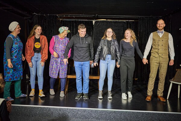 zf61-23-04-26-21-33-21