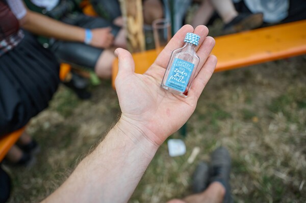 gau-23-07-16-17-11-23