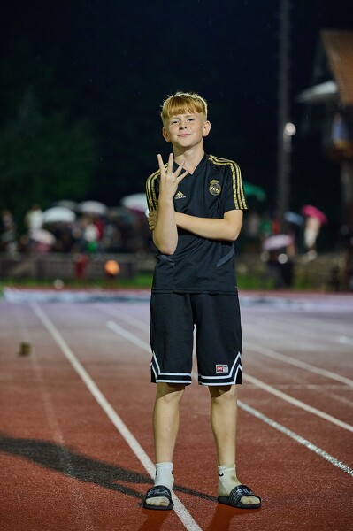 svl-svl-23-08-25-20-40-09