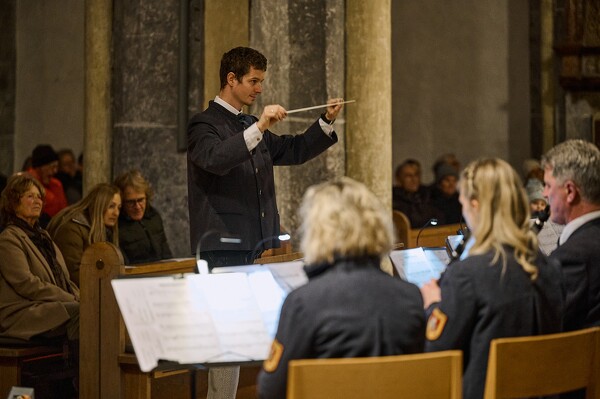 ak-23-12-17-16-47-02