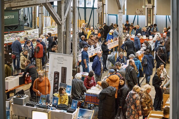 24.03.2024 - Schallplattenbörse in der Lokwelt Freilassing