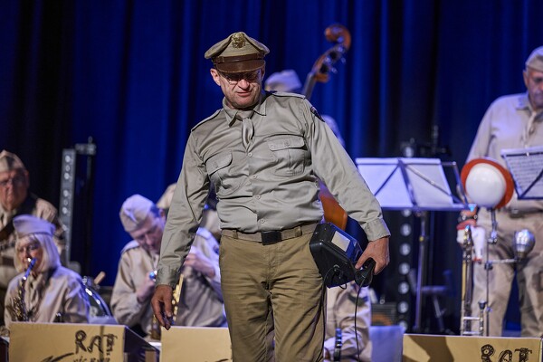 rat-24-07-06-21-24-16