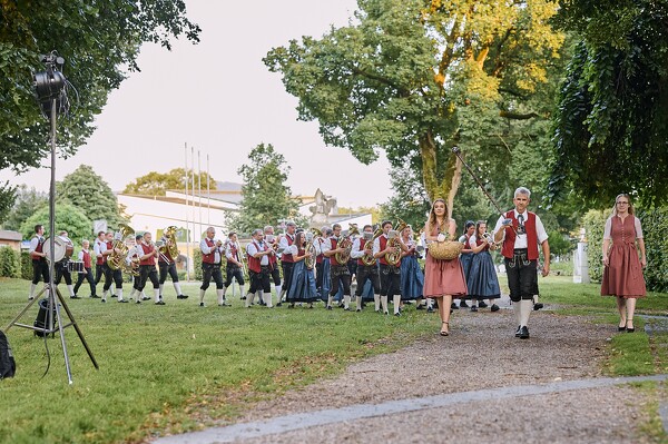 skl-24-07-18-20-27-19