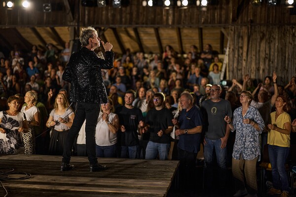 moq-24-07-26-22-00-29