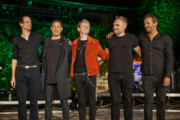 moq-24-07-26-23-02-15