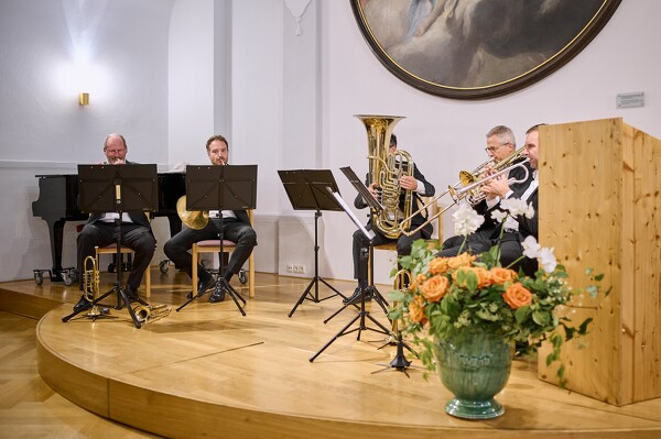 sg-24-09-20-19-09-36