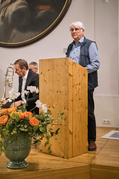 sg-24-09-20-19-25-54