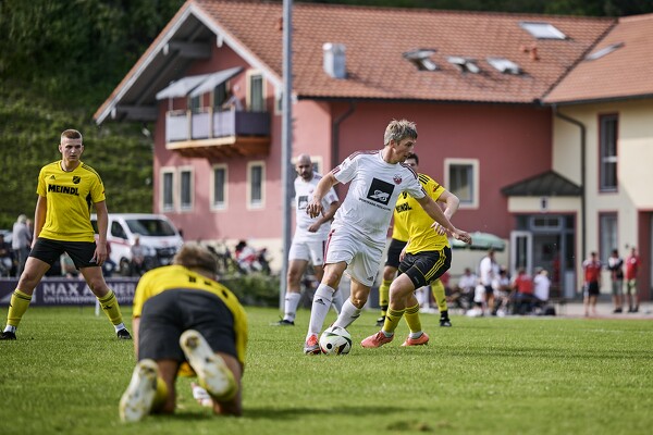 svl-svk-24-09-22-15-26-53