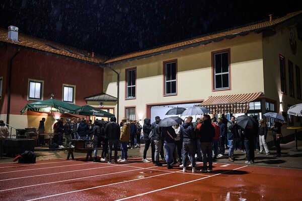 svl-djkw-24-10-04-21-23-00