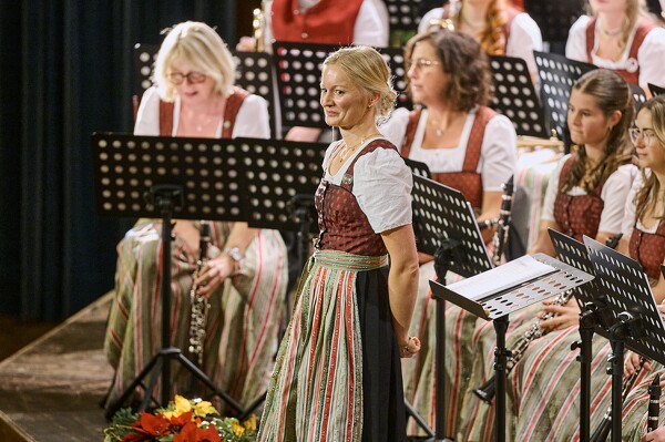 mkl-24-11-23-21-35-15