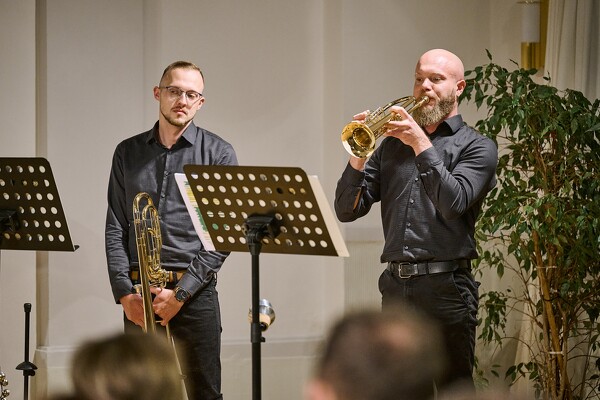 kb-24-12-06-20-01-33