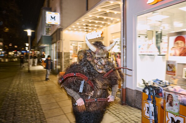 cmf-24-12-06-17-45-05