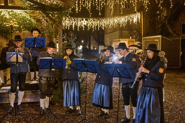 cm-24-12-08-20-03-42