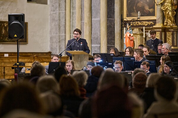 skl-24-12-15-17-02-06