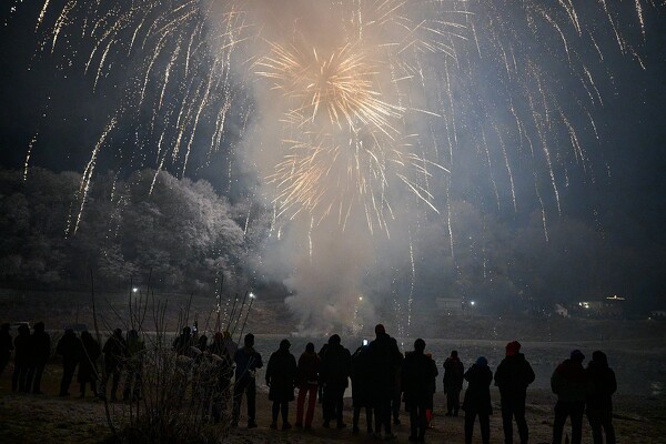 silvester-25-01-01-00-17-03