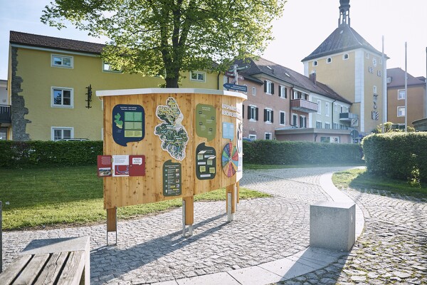 lf-24-04-14-08-23-54