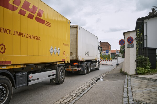 b20-24-04-10-16-17-42