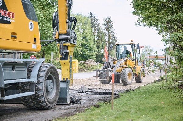 b20-24-04-18-16-20-35