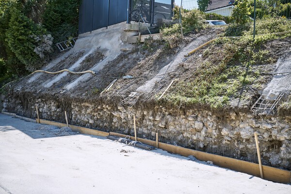 b20-24-05-12-15-10-01