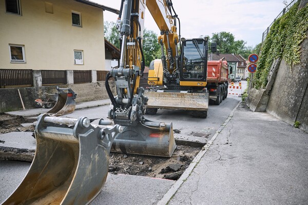 b20-24-06-05-09-28-33