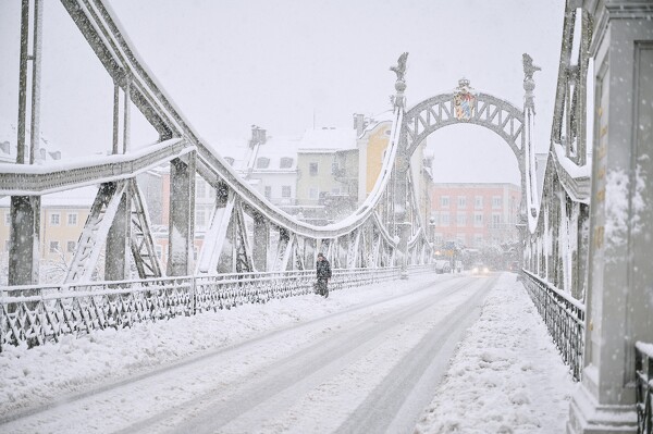 lf-23-12-02-07-55-54