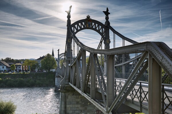 lf-24-04-14-08-12-15