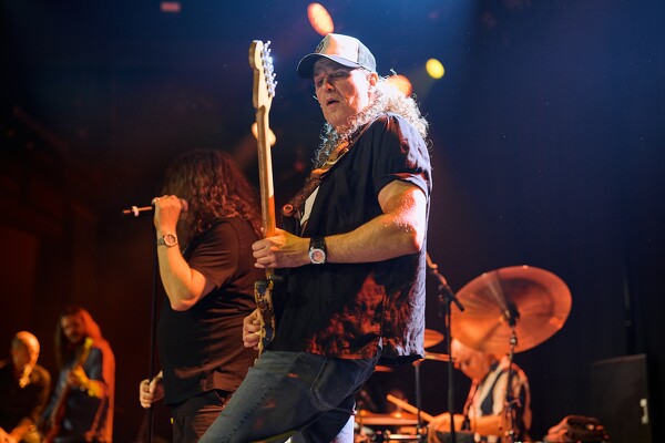 ip-25-01-31-20-16-11