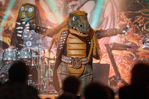 hs-25-02-08-15-03-41