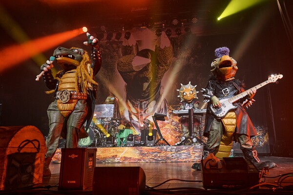 hs-25-02-08-15-21-31