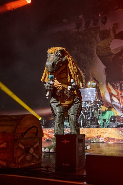 hs-25-02-08-15-22-12