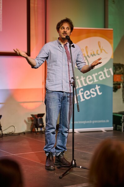 ps-25-02-15-20-14-44