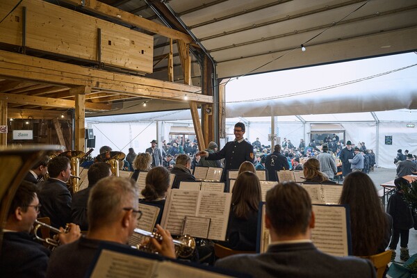 schnalzen-25-02-16-12-21-14