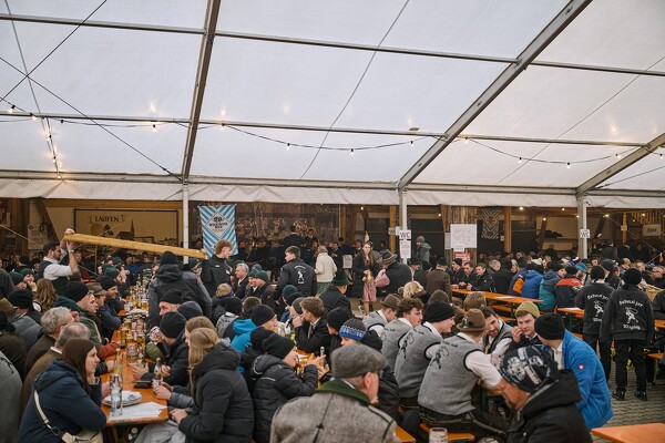 schnalzen-25-02-16-12-23-29