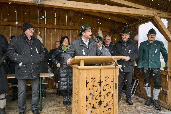 schnalzen-25-02-16-13-02-19