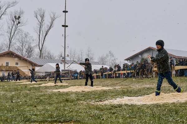 schnalzen-25-02-16-13-18-53