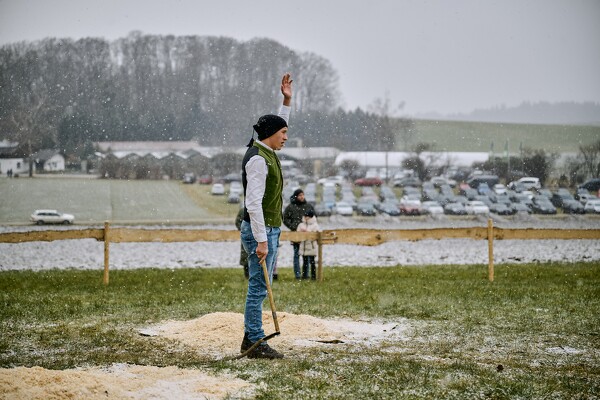 schnalzen-25-02-16-13-25-16