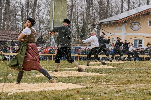 schnalzen-25-02-16-14-19-10