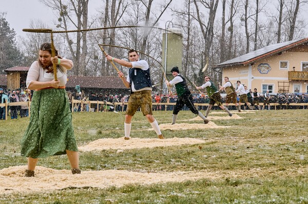 schnalzen-25-02-16-14-25-54