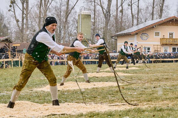 schnalzen-25-02-16-14-29-28