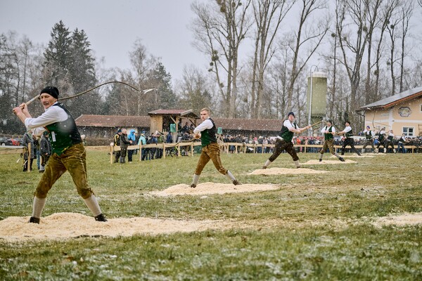 schnalzen-25-02-16-14-30-23