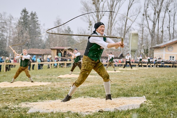 schnalzen-25-02-16-14-30-51