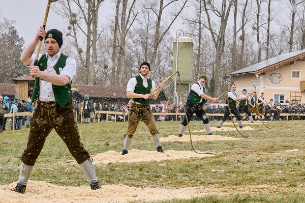 schnalzen-25-02-16-14-31-35